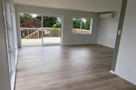 Photo of property in 1/37 Beatrice Avenue, Hillcrest, Auckland, 0627