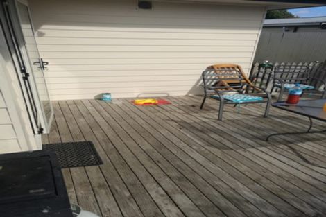 Photo of property in 15a Eastburn Street, Papakura, 2110