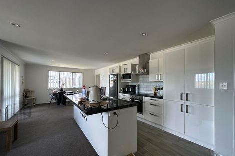 Photo of property in 5 Hayden Way, Welcome Bay, Tauranga, 3112