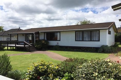 Photo of property in 25 Lynmore Avenue, Lynmore, Rotorua, 3010