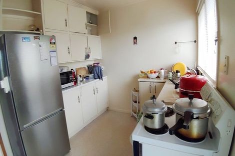 Photo of property in 2/2 Margaret Place, Milford, Auckland, 0620