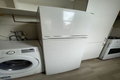 Photo of property in 28 Macdonald Crescent, Te Aro, Wellington, 6011