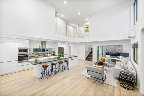 Photo of property in 8 Tuatini Place, Long Bay, Auckland, 0630