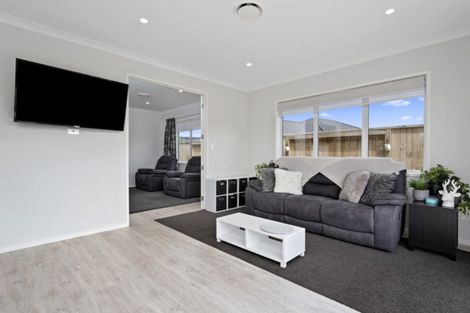Photo of property in 4 Omapere Lane, Pyes Pa, Tauranga, 3112