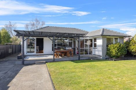 Photo of property in 124 Cavendish Road, Casebrook, Christchurch, 8051
