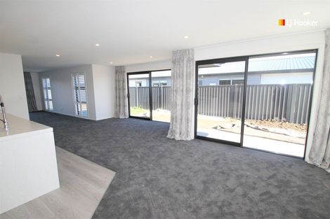 Photo of property in 25 Caledonia Drive, Mosgiel, 9024