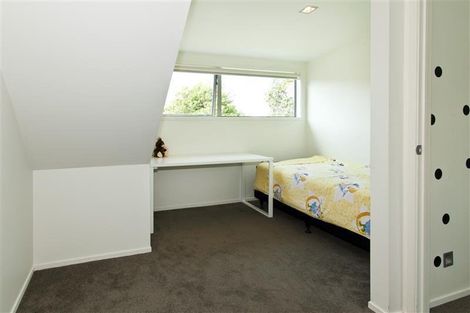 Photo of property in 78 Beach Road, Castor Bay, Auckland, 0620