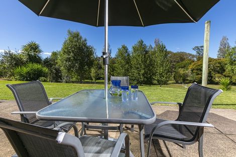 Photo of property in 25 Wyn Close, Kaukapakapa, 0871