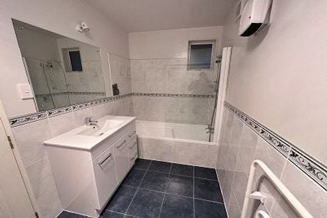 Photo of property in 3b Strawberry Lane, Fernhill, Queenstown, 9300