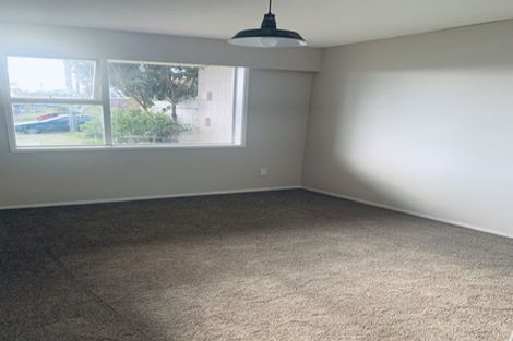 Photo of property in 3/13 Hill Road, Hillpark, Auckland, 2102