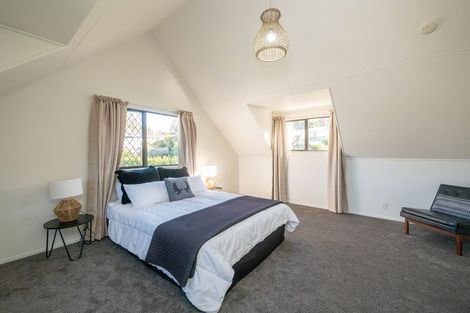 Photo of property in 27 Glenross Street, Glenross, Dunedin, 9011