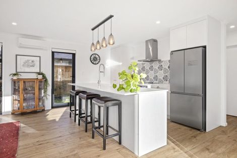 Photo of property in 2 Wesleyan Street, Paerata, 2124