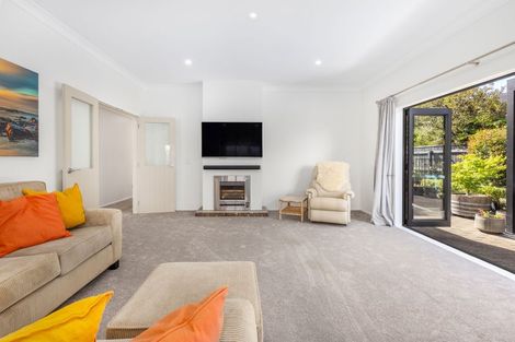 Photo of property in 2 Georgia Grove, Paraparaumu, 5032