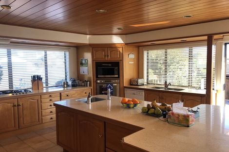 Photo of property in 56 Oliver Road, Eastern Beach, Auckland, 2012