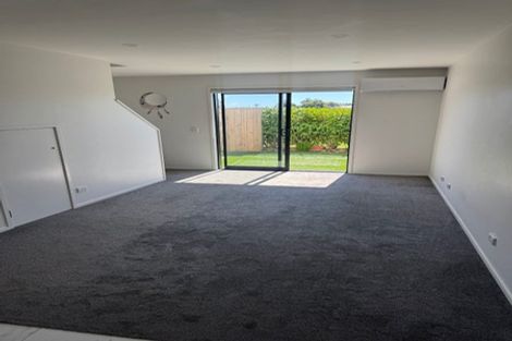 Photo of property in 9/87 Taikata Road, Te Atatu Peninsula, Auckland, 0610