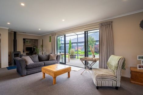 Photo of property in 16 Stowell Drive, Cromwell, 9310