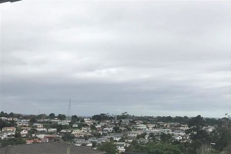 Photo of property in 281 Don Buck Road, Massey, Auckland, 0614