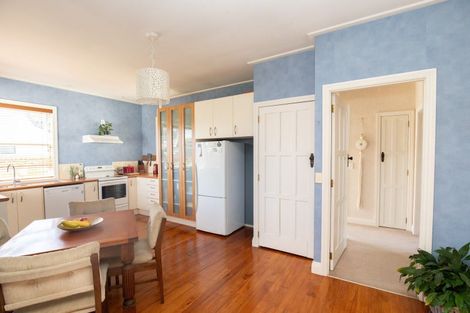 Photo of property in 11 Darlington Street, Ngatea, 3503