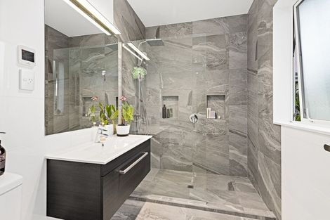 Photo of property in 11 Nobilo Road, Kumeu, 0810