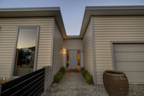 Photo of property in 120 Rob Roy Lane, Wanaka, 9305