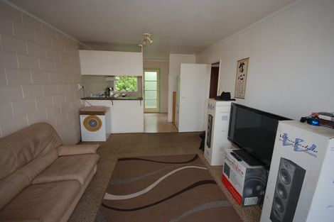 Photo of property in 8/19a Verbena Road, Birkdale, Auckland, 0626