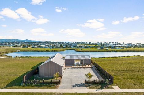 Photo of property in 218 Hamiora Street, Matarangi, 3592