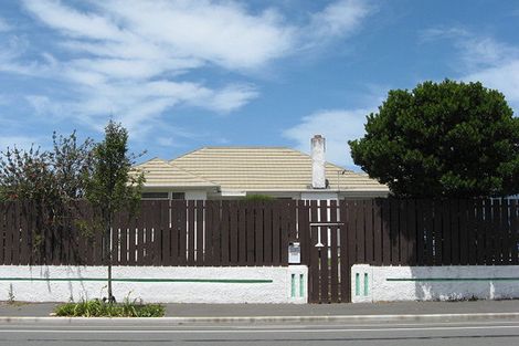 Photo of property in 296 Wainoni Road, Avondale, Christchurch, 8061