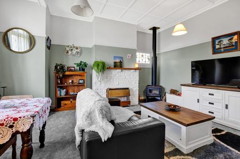 Photo of property in 3 George Street, Hawera, 4610