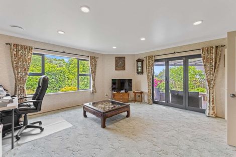 Photo of property in 520 Manutahi Road, Lepperton, New Plymouth, 4373