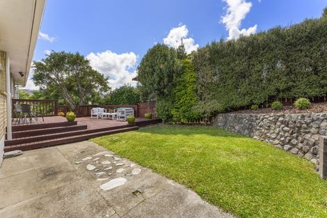 Photo of property in 15 Sunbrae Drive, Silverstream, Upper Hutt, 5019
