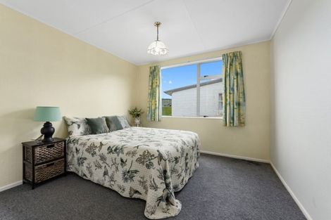 Photo of property in 113 Norana Road, Timberlea, Upper Hutt, 5018