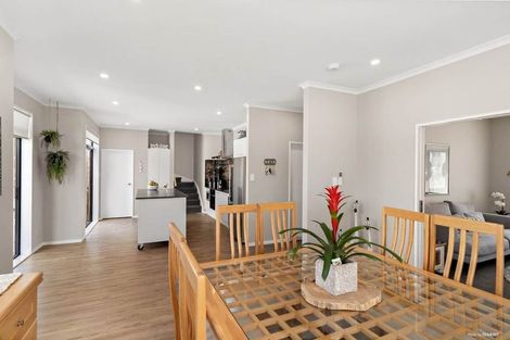 Photo of property in 6 Derg Place, East Tamaki, Auckland, 2013