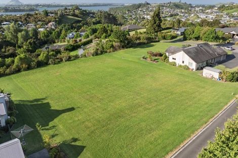 Photo of property in 32 Riverstone Drive, Welcome Bay, Tauranga, 3112