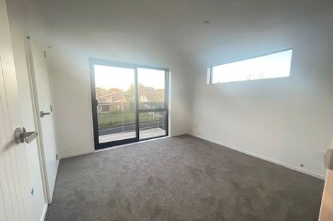 Photo of property in 1/40 Mark Edward Drive, Half Moon Bay, Auckland, 2012