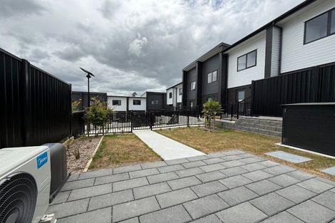 Photo of property in 1/4 Limestone Drive, Hobsonville, 0616