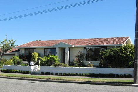 Photo of property in 1 Staveley Street Avonhead Christchurch City