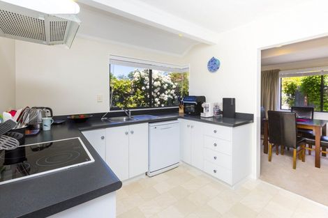 Photo of property in 6a Tui Grove, Elderslea, Upper Hutt, 5018