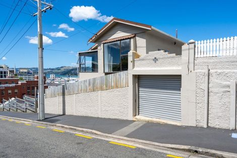 Photo of property in 17 Canongate, Dunedin Central, Dunedin, 9016