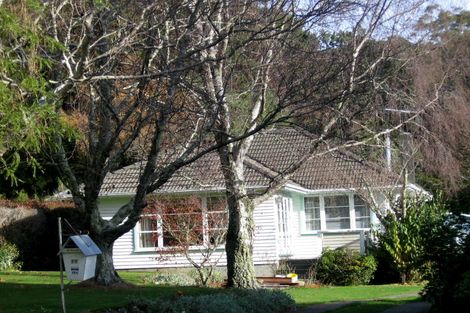 Photo of property in 28 Kamahi Street, Stokes Valley, Lower Hutt, 5019