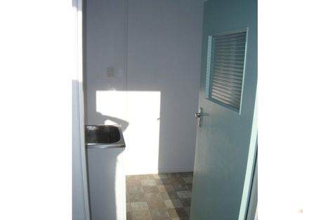 Photo of property in 10 Parsonage Road, Waimate, 7924