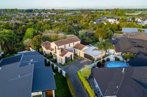 Photo of property in 35 The Esplanade, Huntington, Hamilton, 3210