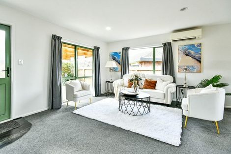 Photo of property in 7a Carnoustie Drive, Wattle Downs, Auckland, 2103