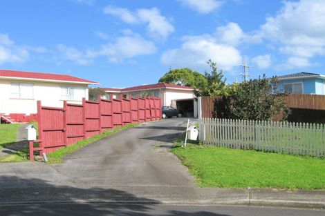 Photo of property in 1/5 Astral Place, Clover Park, Auckland, 2019