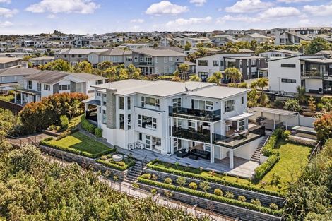 Photo of property in 14 Remuremu Street, Long Bay, Auckland, 0630