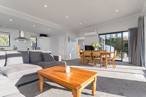 Photo of property in 24 Fraters Road, Martinborough, 5781