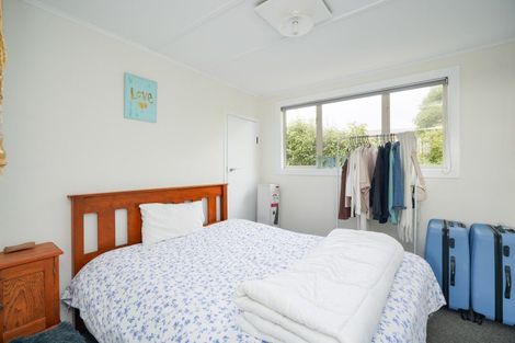 Photo of property in 28 Tokanui Haldane Road, Tokanui, 9884