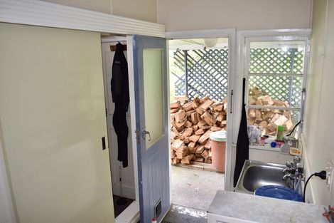 Photo of property in 17 Koromiko Street, Otaki Beach, Otaki, 5512