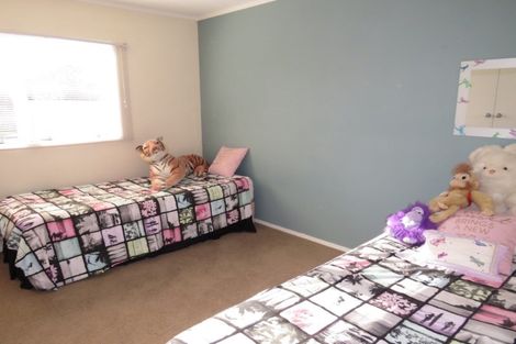 Photo of property in 3 Mayfair Close, Whitianga, 3510