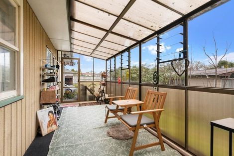 Photo of property in 29 Mawney Road, Henderson, Auckland, 0610