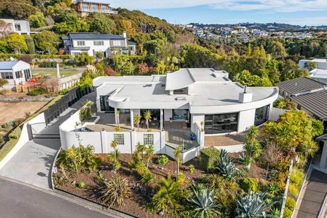 Photo of property in 1 Young Nicks Lane, Whitby, Porirua, 5024